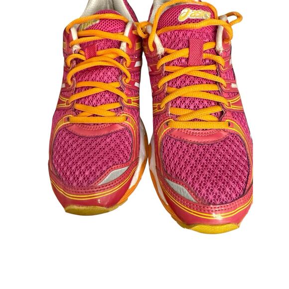 2 Pair Of ASICS Women Size 8.5 - Picture 4 of 9